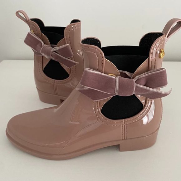 Brand new Lemon Jelly cute rain boot, size: 9 - Picture 3 of 6